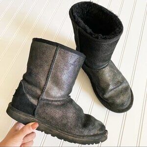 Ugg Glitter K Classic Short Boots Winter Slippers Black Metallic Shimmer Size 5